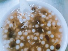-芳婆糕团店(王府大街店)