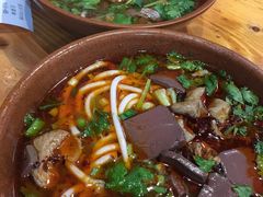 -遵义虾子卢四羊肉粉(大沽路店)