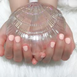 -吉吉靓甲美睫