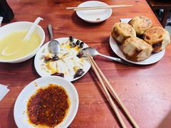 -宝瑞门钉肉饼店