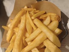 -必胜客(尹山湖歌林公园店)