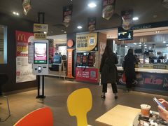 -麦当劳(南京路2店)