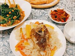 -巴扎美食·新疆菜·西域歌舞表演餐厅(新疆大厦店)