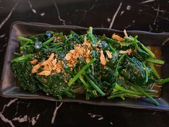 蒜香热拌菠菜-Let's Taipei 非常烘焙(太古里店)