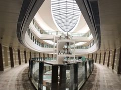 -上海滴水湖皇冠假日酒店