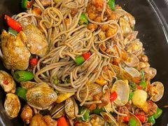 藤椒鸡炒蛤蜊-忠顺斋易州印象烤鸭店(东关新村店)