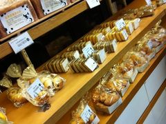 面包甜点陈列柜-仟吉·ART FARM主题店(菱角湖万达店)