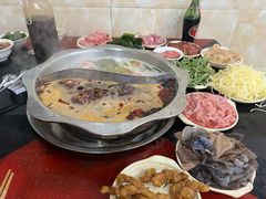 -储奇门鳝鱼火锅(总店)