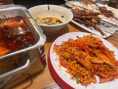 -花儿穆萨·烤肉餐厅(石马坪店)