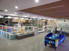 -碧中海汤泉汗蒸酒店