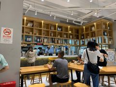 大堂-小桃园·豆浆油条(复兴中路店)