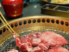 -铭牛烧肉·和牛海鲜自助(高新月牙湖店)