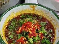 -咏勝锑锅麻辣烫(净居寺路总店)