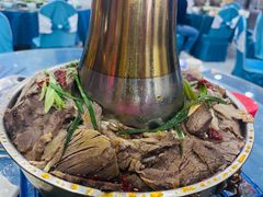 -撒拉人家.酸菜牦牛肉火锅