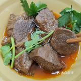 这家的牛肉实惠且大坨