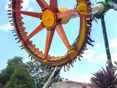 -七彩云南欢乐世界