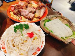 -牛市坎火锅(建设路店)