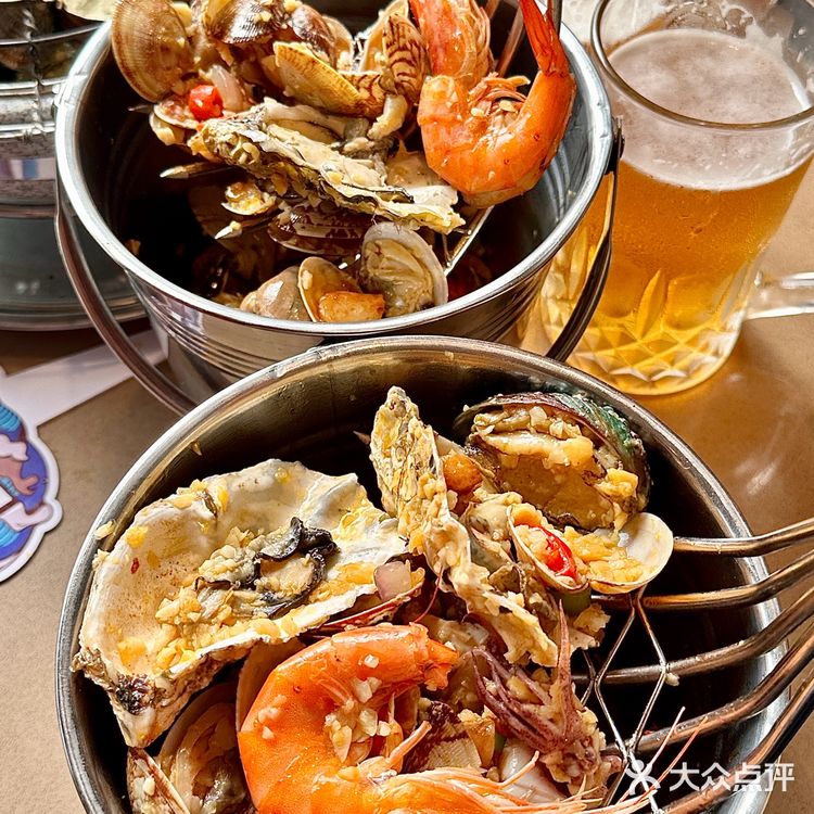 大连海鲜烤鱼！用大连话说！血好歹！！！