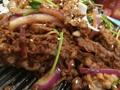 炙子烤肥牛-万荣烤鸭店·北京菜(天坛店)