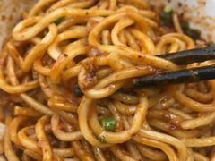 素椒杂酱面-左撇子私房面