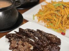 -莲餐厅·湖北菜·藕汤老手艺(愚园路店)