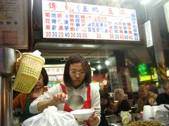 -六合夜市