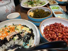 -明洞阿姨·韩式酱蟹烤肉·创意料理(三元桥店)