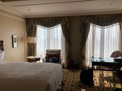 -广州富力丽思卡尔顿酒店