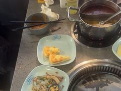 -金滏山烤肉·海鲜·火锅自助餐厅(襄阳万达店)