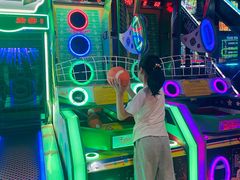 -CAGES凯吉思西餐厅运动乐园(静安店)