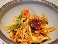 敲糖棒棒鸡-辛香汇·现炒川菜(淮海路百盛店)