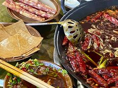 -黄潇洒老火锅(九眼桥宏济巷店)