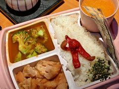 -味太助·银饭食堂(中华城店)