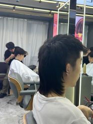 -藤野造型烫发染发