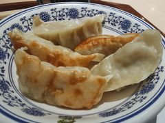 -蒙自源米线大王(东站店)