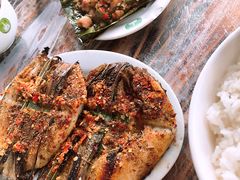 -曼听小寨岩香宰傣家美食城(勐海路店)