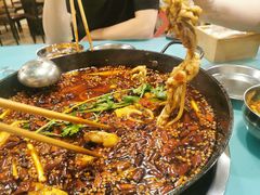 -鸿顺老铁锅美蛙鱼府(解放碑店)