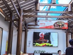 -阿瓦山寨·湘菜现炒·剁椒鱼头王(咸阳总店)