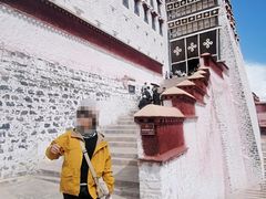 -布达拉宫