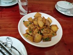-芦茨金富饭庄·25年老字号·专做稻草鸡