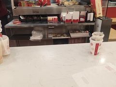 -塔斯汀中国汉堡(徐汇汇京广场店)