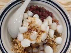 -正南齐北·老街糯米团(洪崖洞店)