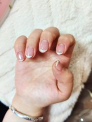 -爱美睫美甲会馆