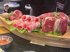 -GOGIYA·咕叽吖韩国传统烤肉店(东方新天地店)