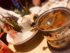 -雍和会海鲜姿造自助(湖东路店)