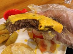 -more than meow吴止猫主题餐厅(承德 中船汇店)