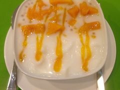 茫果捞河-甜心妈妈·榴莲星级糖水(北京路总店)