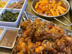 江原道炸鸡-弘彩英·烤牛舌·年糕火锅(蓝色港湾店)