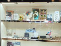 -MiRi眼镜连锁·蔡司·尼康控优点合作店(莘庄店)