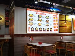 -回味碗土家洋芋饭(财信城市国际店)